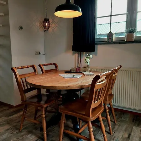 Zwaan's Place Holiday home